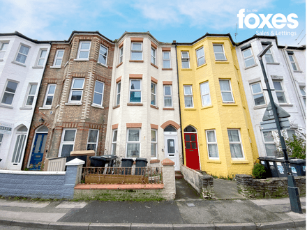 A fully licenced seven bedroom HMO property located in Bournemouth town centre and close to the beaches